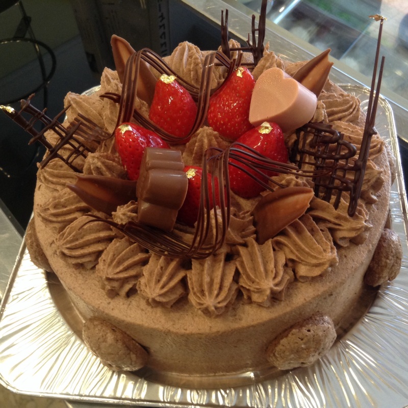 お誕生日ケーキ一例 ロールケーキの通販や誕生日ケーキ ケーキ屋健ちゃん 東大阪市